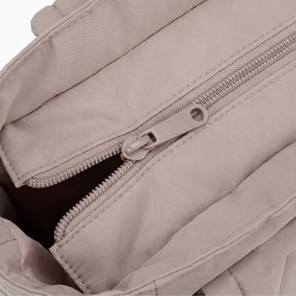 Lightweight Fashionable Tote for Women