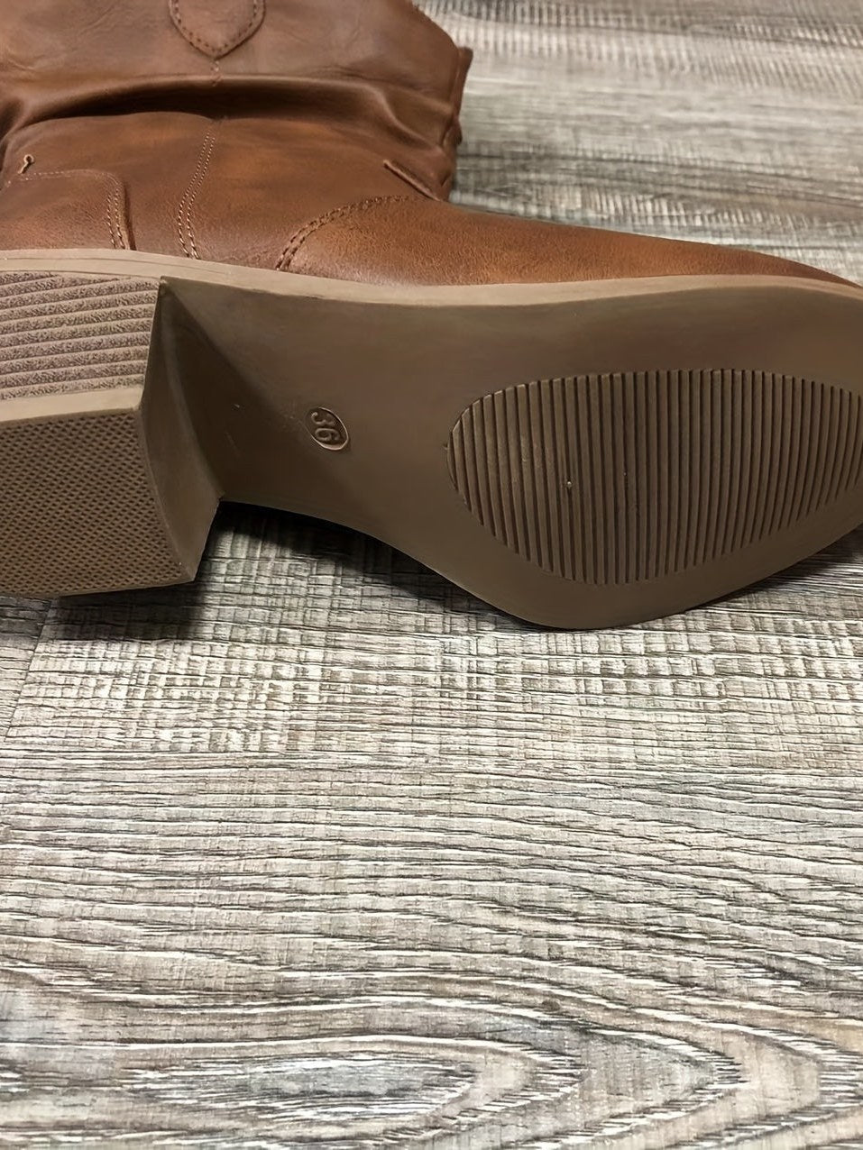 Relaxed Fit Cowboy Boots for Women